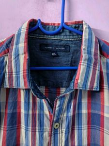 Tommy Hilfiger Plaid Button-Down Shirt