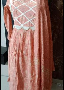 Nayra Cut Suit