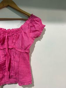 Pink Off-Shoulder Crop Top(size:32to36)brand new