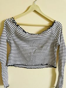 H&M Off-Shoulder Long Sleeve Top
