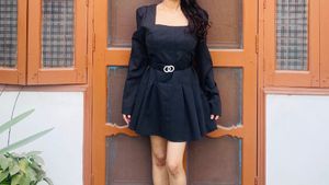 Chic Black Dress