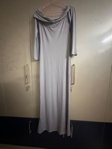 Elegant Off-Shoulder Maxi Dress
