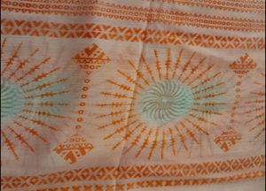 Flower Design Saree With Blouse