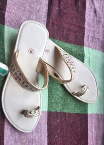 Floral Printed Toe Ring Flats