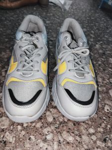 New Sports Shoes For Women