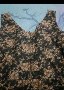 Brown Chic Floral V-Neck Sleeveless Dress