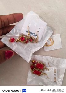 PACK OF 3 EARINGS RED HANGING &amp; 1 BALI