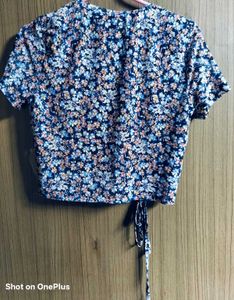 Floral Tie-Front Cropped Top