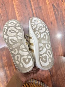Stylish White &amp; Gold Sneakers