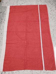 Cozy Red &amp; White Bath Towel