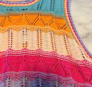 SUPER CUTE VEST FOR WOMEN
