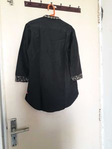 Elegant Black Embroidered Tunic Top