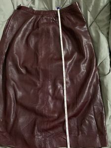 Chic Burgundy Leather Skirt