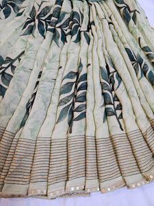 Elegant Green Colour Floral Print Saree with blous