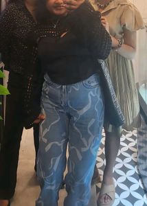 Abstract Print Jeans - Trendy Denim 🌊💙✨️