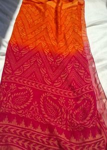 Vibrant Paisley Print Saree