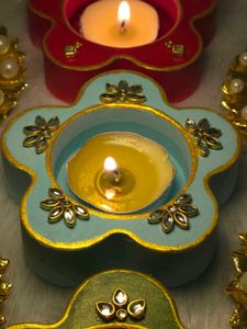 Decorative Flower Candle Holder
