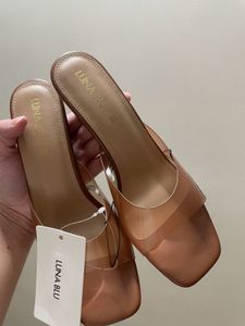 Stylish Kitten Heel Mules