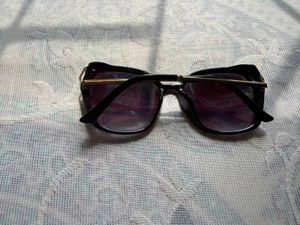 Stylish Oversized Cat-Eye Sunglasses