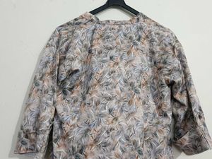 Women's Floral Print Mandarin Collar Button-Down T