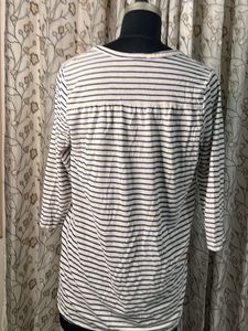 H&amp;M Striped V-Neck 3/4 Sleeve Top