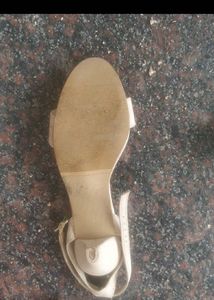 monrow heels