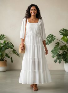 *Price drop* M White Tiered Maxi Dress