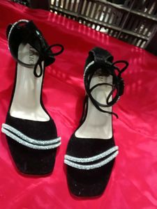 Sparkling Black Heeled Sandals
