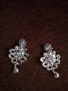 Sparkling Rhinestone Choker Set