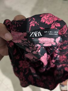 Zara Floral Print Mini Skirt