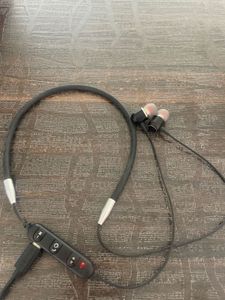 JBL Duet Mini headphones by harman