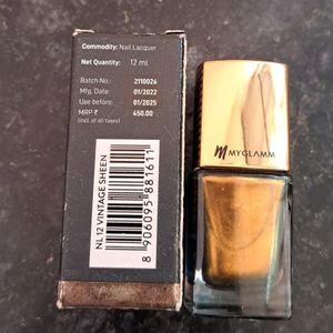 Manish Malhotra Nail Paint Vintage Sheen