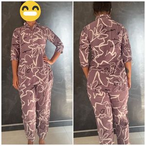 Stylish Kurta Set with Abstract Print