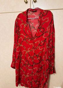 Chic Red Chain Print Tunic Top