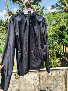 Elegant Black Long Sleeve Top