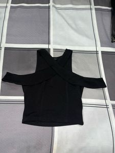 Chic Black Cross-Over Top