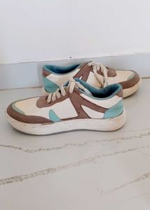 FILA women's Sneakers 🌈 Comfortable &amp; Stylish