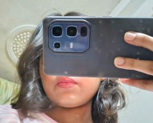6 lipstick, 5 lip liner, 2 nail polish, 1 eyebrow