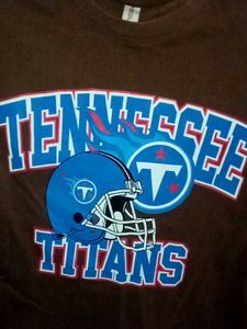Cool Graphic Tee Crop