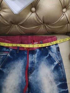 Stylish Men's Blue Washed Jeans