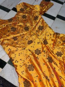 Elegant Yellow Floral Maxi Dress