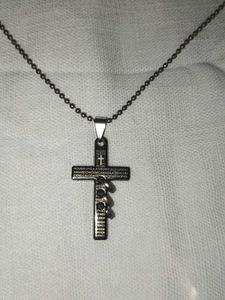 Men's Cross Pendant Necklace