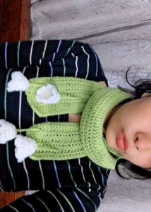 Lily Of Valley Crochet Scarf
