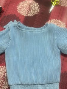 Chic Baby Blue Bow Top
