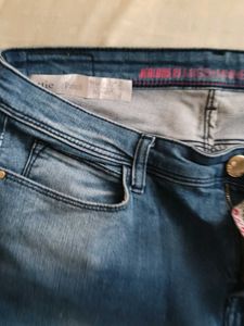Classic Blue Denim Jeans Pencil shape