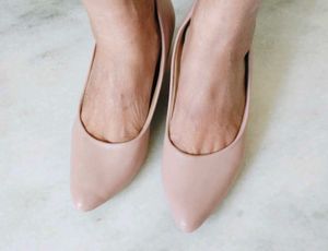 Marc Loire ponted toe heels women size 6