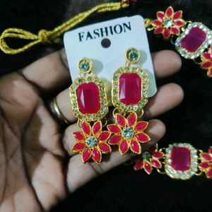 Stunning Pink Stone Necklace &amp; Earring Set