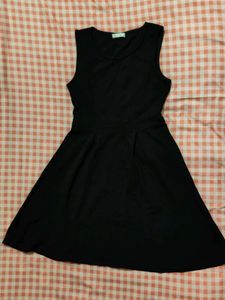 black fit &amp; flare dress 🖤