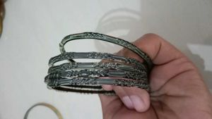 Unique Set of Bangles 5