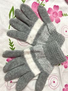 Striped Winter Gloves